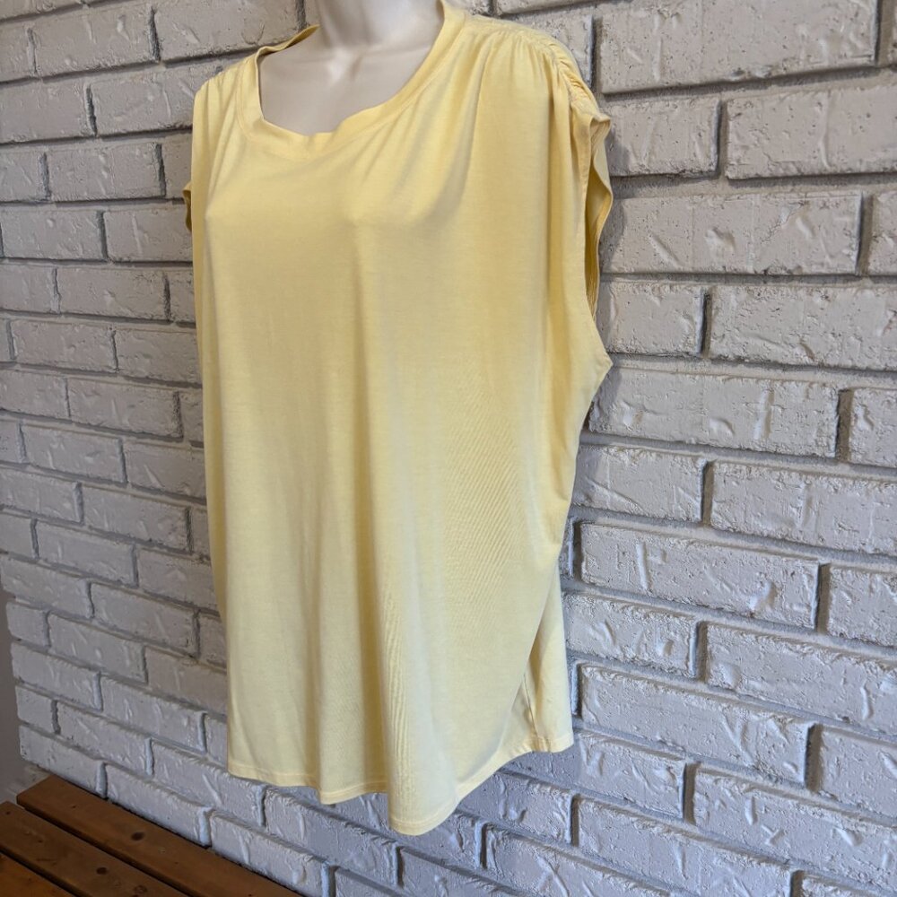 Athleta Women’s Getaway Short Sleeve Tee - Lunaria Yellow - Size XL